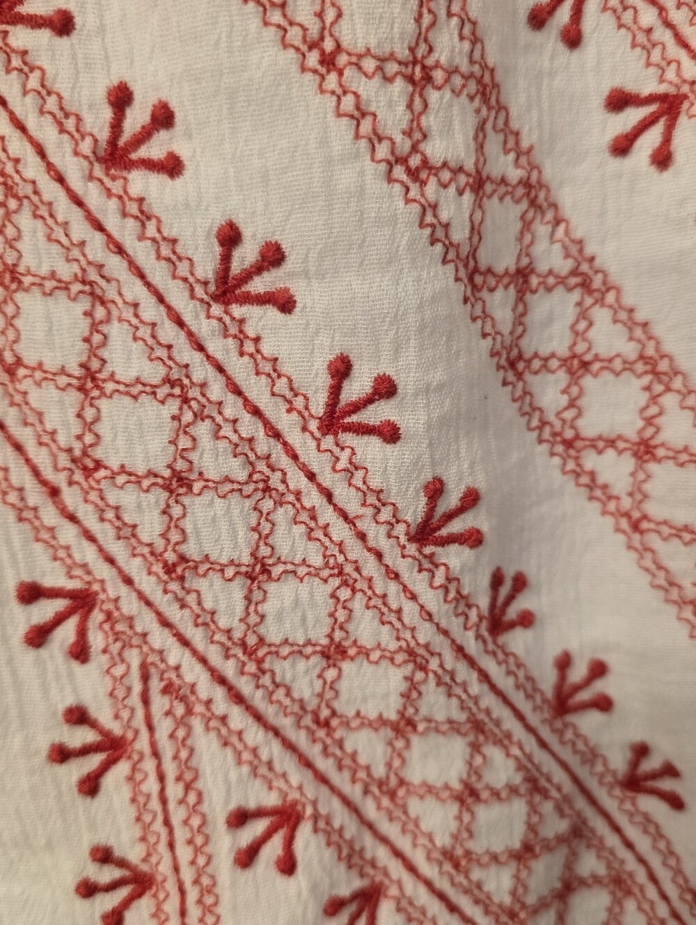J Jill Boho Embroidered V-Neck Peasant Top in White with Red Stitching Size Xl - Picture 4 of 10
